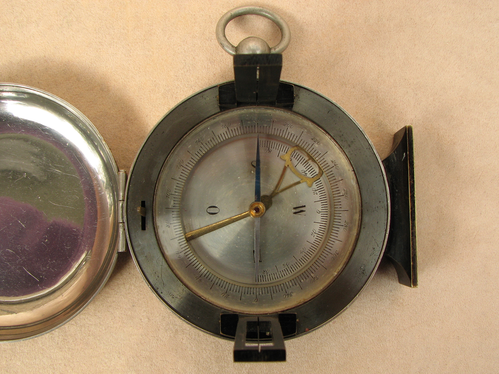 Early 20th century full hunter cased pocket compass & clinometer
